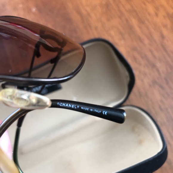 Authentic Chanel 4072-B Crystal CC Sunglasses Gradient Brown Vintage with Case. - Picture 13 of 14